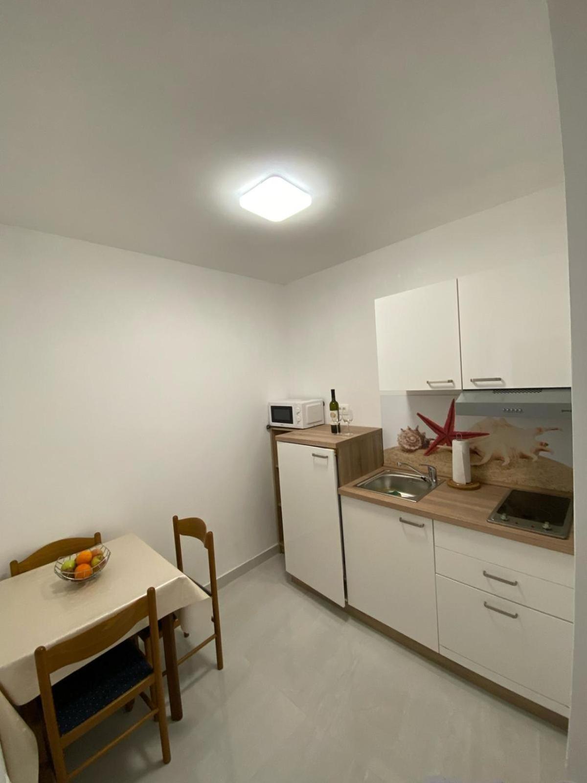 Apartmani Radosav Šilo Extérieur photo